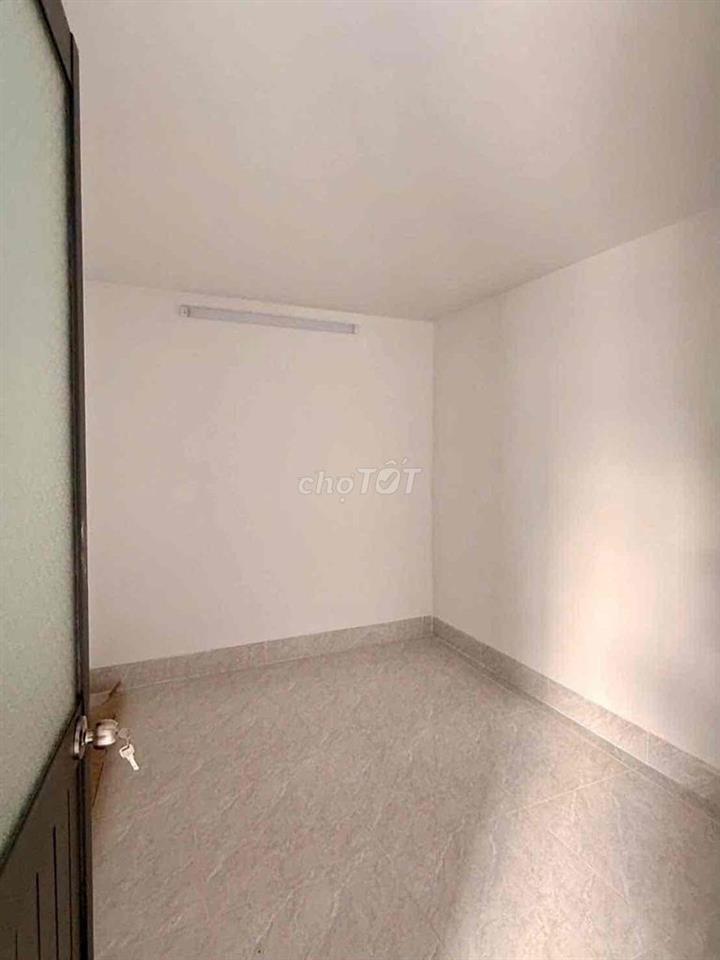 BÁN DÃY TRỌ MỚI XÂY FULL KHÁCH THUÊ THU NHẬP 17TR/THÁNG