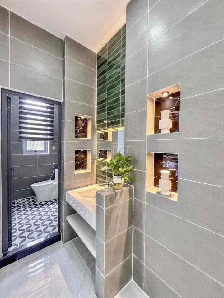 NHÀ MỚI XÂY KDC ĐỐI DIỆN BV ÚNG BƯỚU,VỊ TRÍ THUẬN TIỆN KINH DOANH