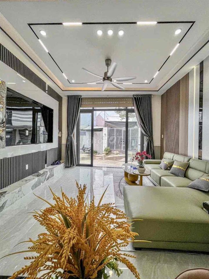 NHÀ MỚI XÂY KDC ĐỐI DIỆN BV ÚNG BƯỚU,VỊ TRÍ THUẬN TIỆN KINH DOANH