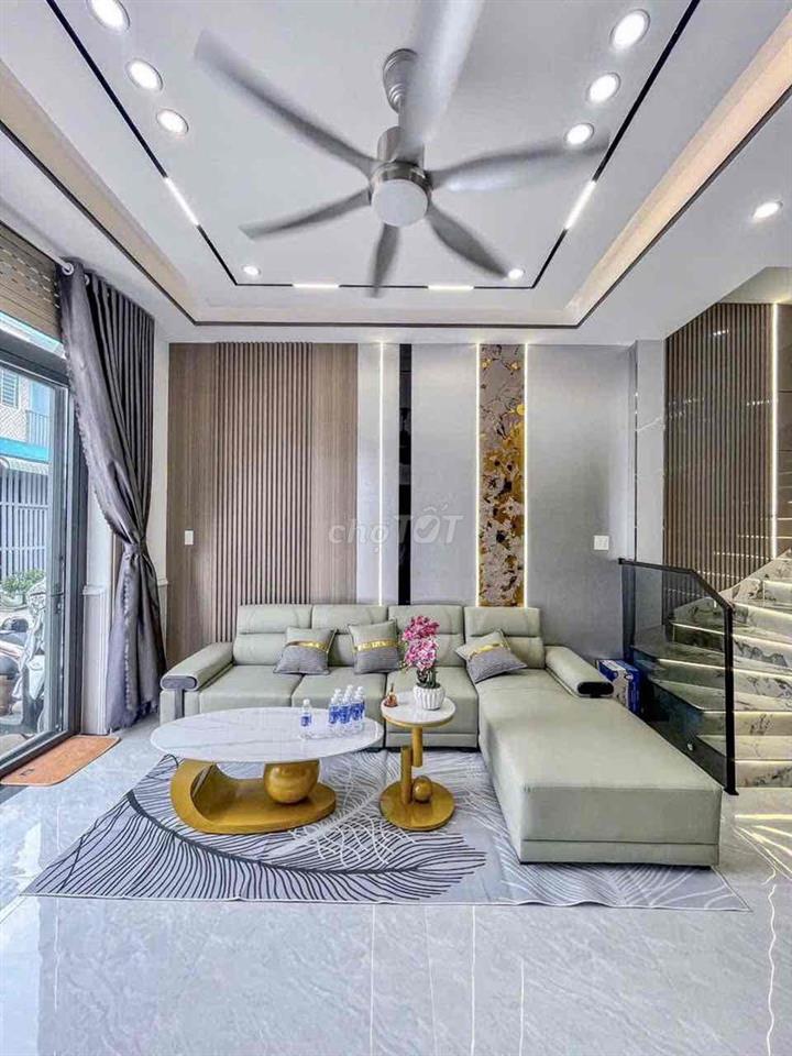NHÀ MỚI XÂY KDC ĐỐI DIỆN BV ÚNG BƯỚU,VỊ TRÍ THUẬN TIỆN KINH DOANH