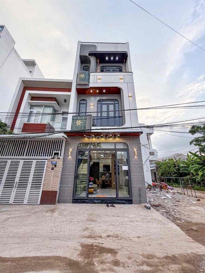 NHÀ MỚI XÂY KDC ĐỐI DIỆN BV ÚNG BƯỚU,VỊ TRÍ THUẬN TIỆN KINH DOANH