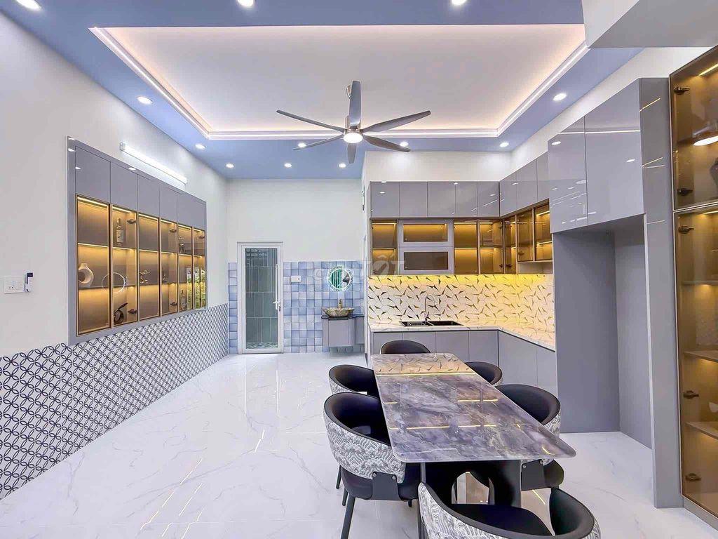 GIẢM 100TR NHÀ MỚI XÂY FULL NỘI THẤT,Ô TÔ 7C TỚI NHÀ