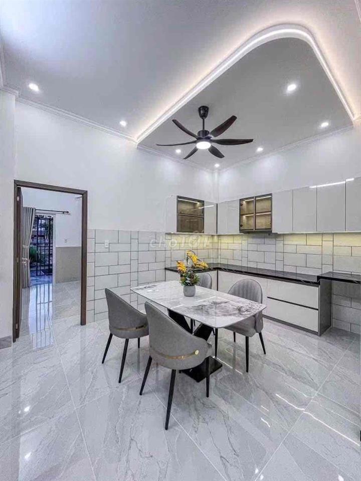NHÀ 2 MẶT TIỀN MỚI HOÀN THIỆN,GẦN CỤM BV LỚN TP CẦN THƠ