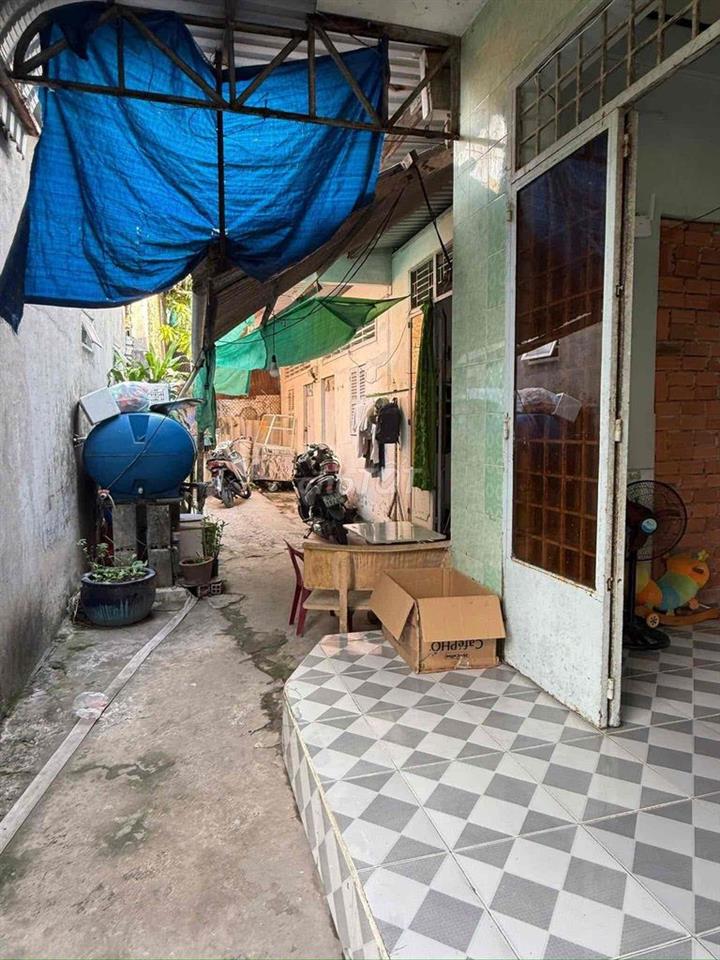 BÁN ĐẤT TẶNG 3 PHÒNG TRỌ HÊM ĐỐI DIỆN CỔNG BV DA LIỄU TP CẦN THƠ