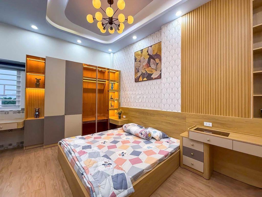 Bán nhà mặt phố Đường Xuân Hồng, Cần Thơ, 45m2, 3PN