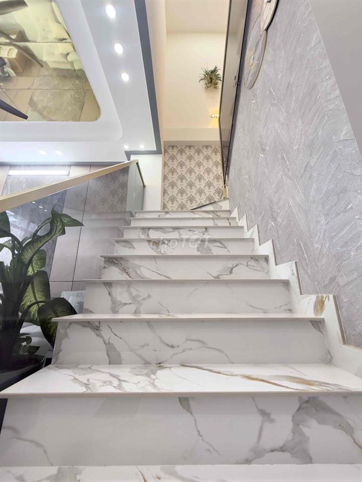 CHỐT NHANH GIÁ TỐT,NHÀ MỚI XÂY HẺM 146 HOÀNG QUỐC VIỆT