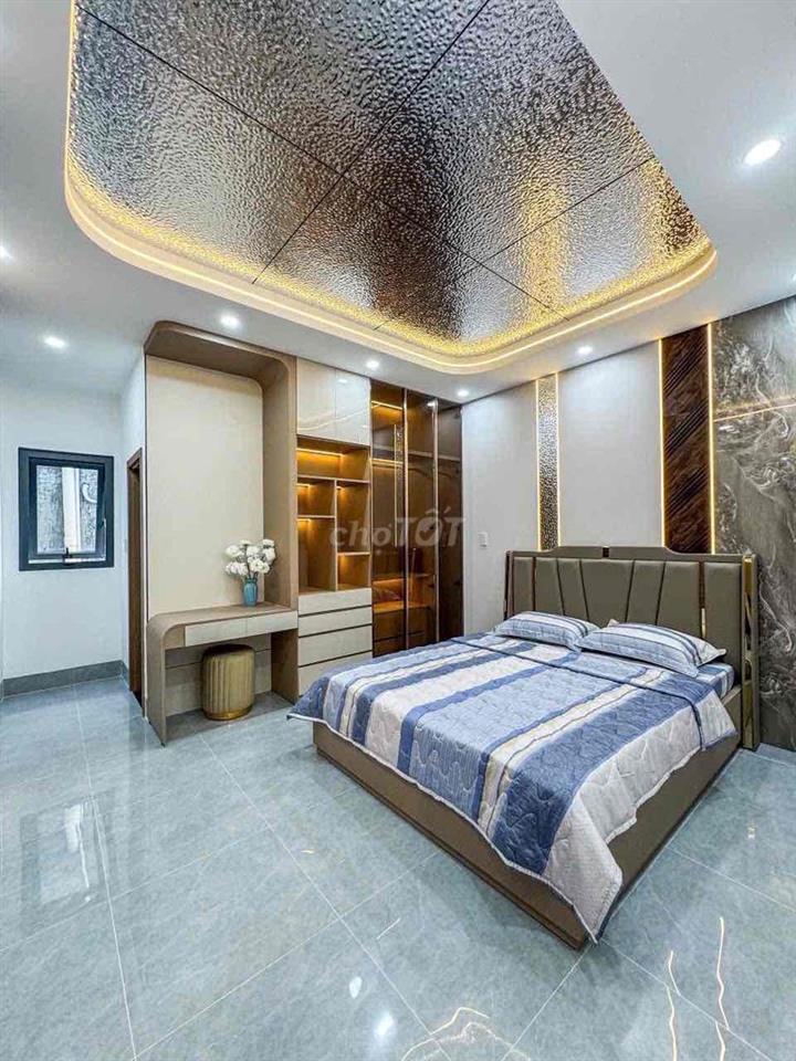 NHÀ LẦU ĐẸP MỚI HOÀN THIỆN HẺM 52 HÙNG VƯƠNG,NGAY TTNK ĐẦY ĐỦ TIỆN ÍCH