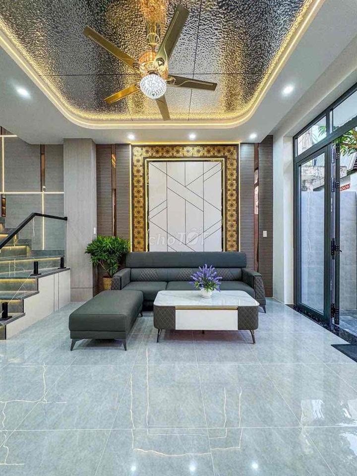 NHÀ LẦU ĐẸP MỚI HOÀN THIỆN HẺM 52 HÙNG VƯƠNG,NGAY TTNK ĐẦY ĐỦ TIỆN ÍCH