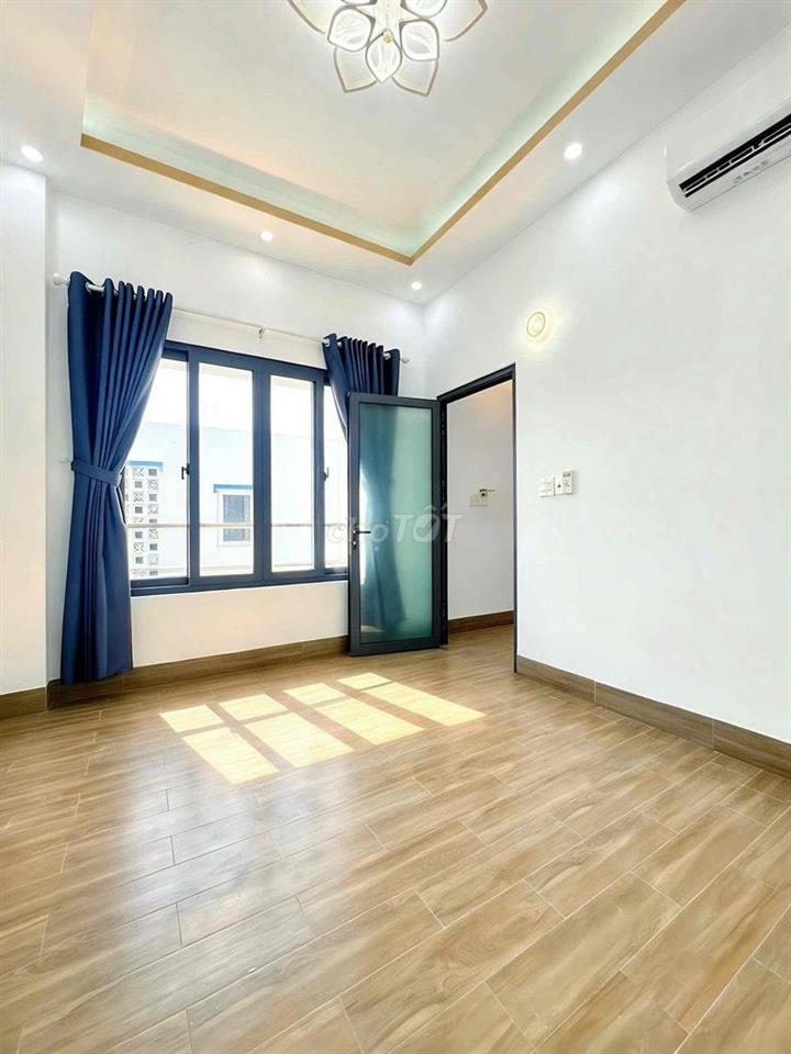 NHÀ GIÁ RẺ,GẦN CÁC TRƯỜNG ĐH HỌC,BV ĐHYD,SIÊU THỊ LOTTE