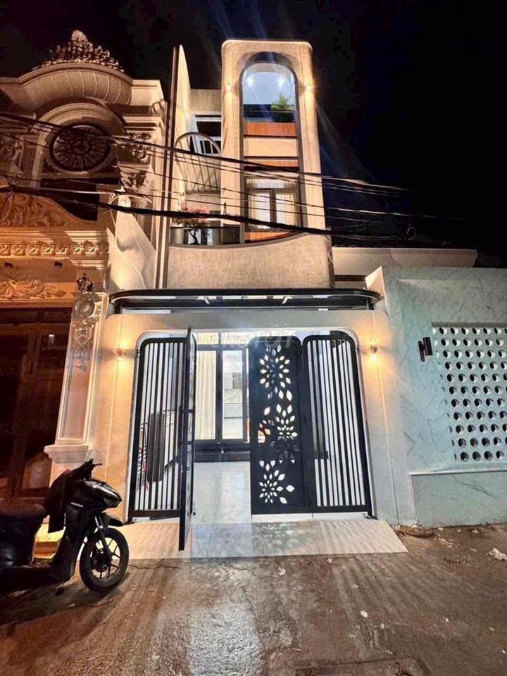 CHỐT NHANH GIÁ TỐT 4 TỶ XXX NHÀ MỚI XÂY FULL NỘI THẤT XỊN,VỊ TRÍ ĐẸP