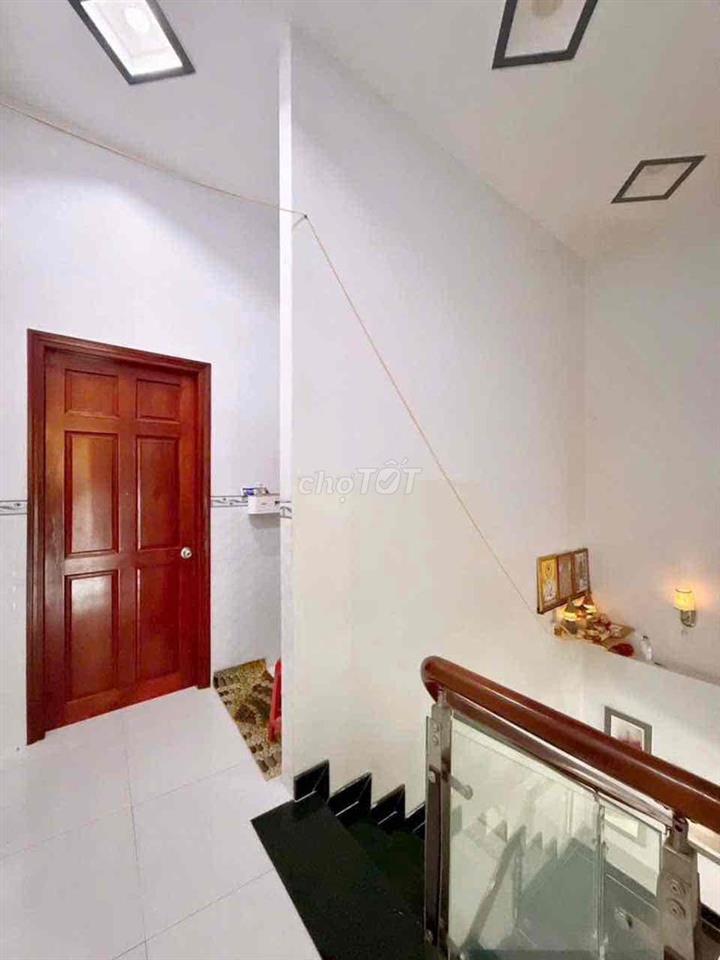 GIÁ QUÁ RẺ NHÀ ĐẸP TRUNG TÂM NINH KIỀU,SỔ HỒNG HOÀN CÔNG