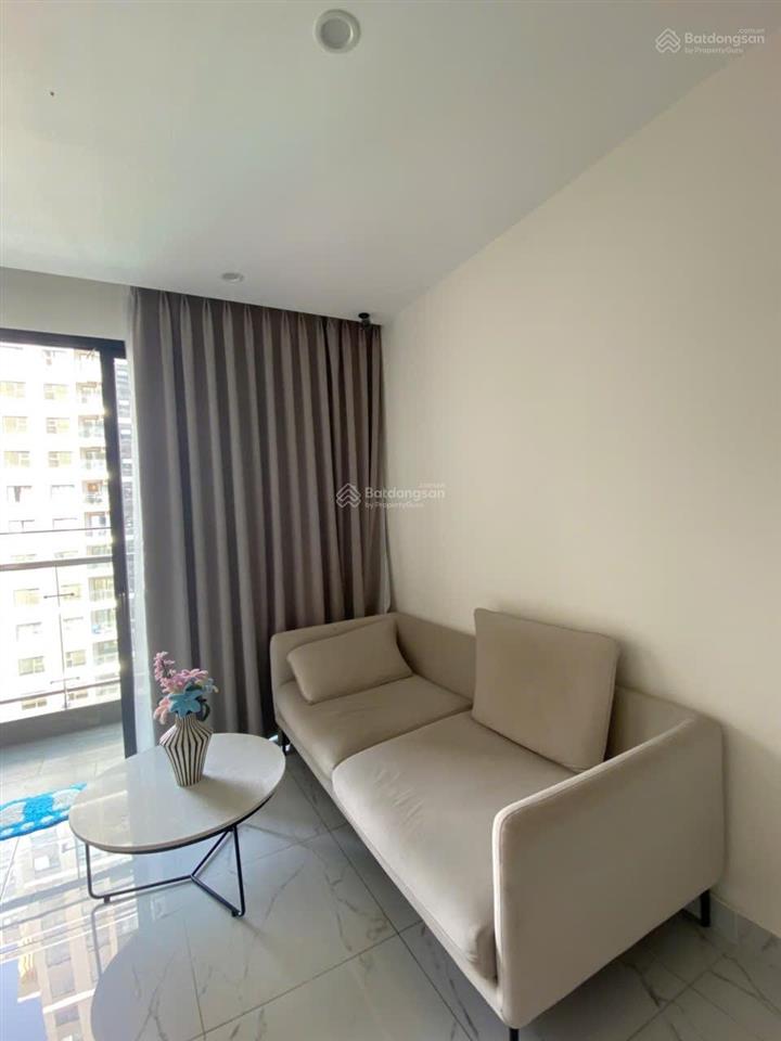 Hàng hiếm căn 2pn full nội thất, tầng cao thoáng mát, chỉ xách vali vào ở tại vinhomes grand park