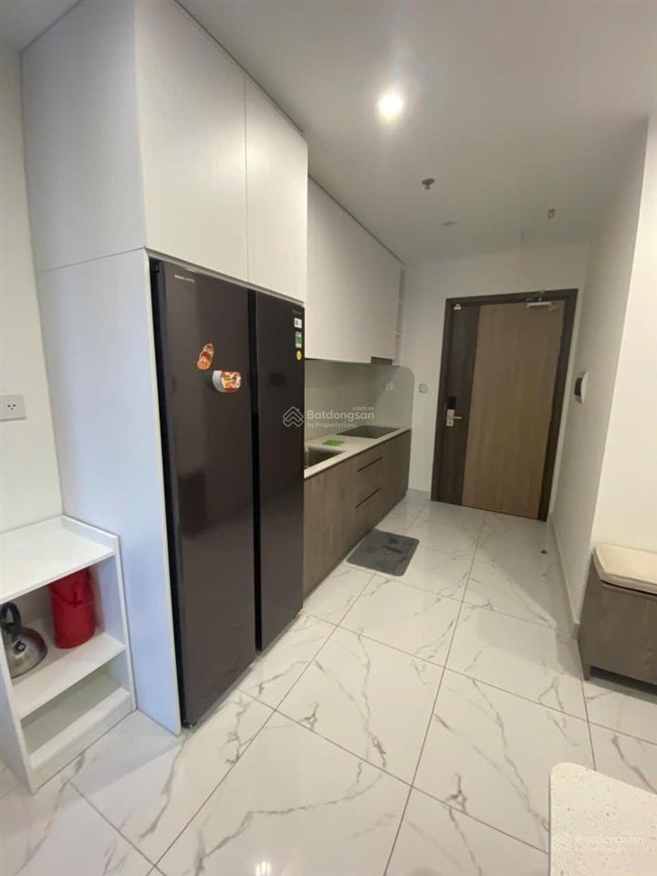 Hàng hiếm căn 2pn full nội thất, tầng cao thoáng mát, chỉ xách vali vào ở tại vinhomes grand park