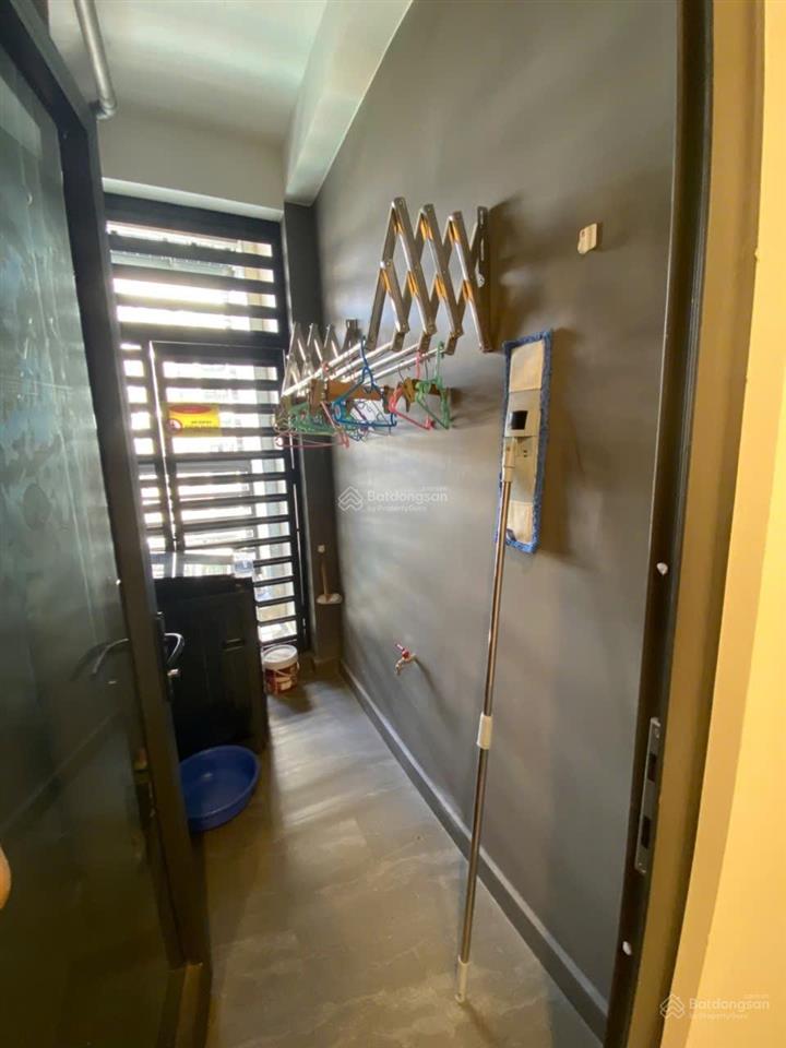 Hàng hiếm căn 2pn full nội thất, tầng cao thoáng mát, chỉ xách vali vào ở tại vinhomes grand park