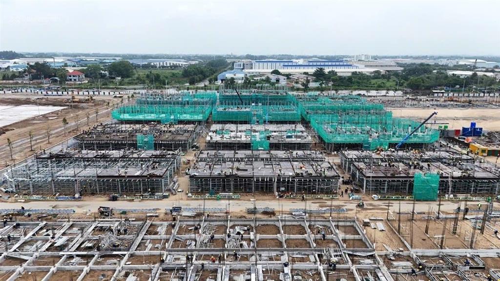 Vinhomes saigon park hóc môn  về ở sớm ck 10% + tặng vàng + ck 9% ký hđ 15%  vay 70%, htls 0%