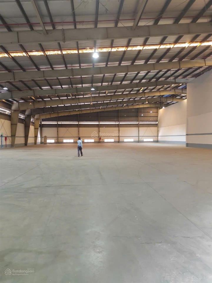 Cho thuê kho xưởng 3.800m2 trong kcn vĩnh lộc đường số 2, p. bhh, q. bình tân