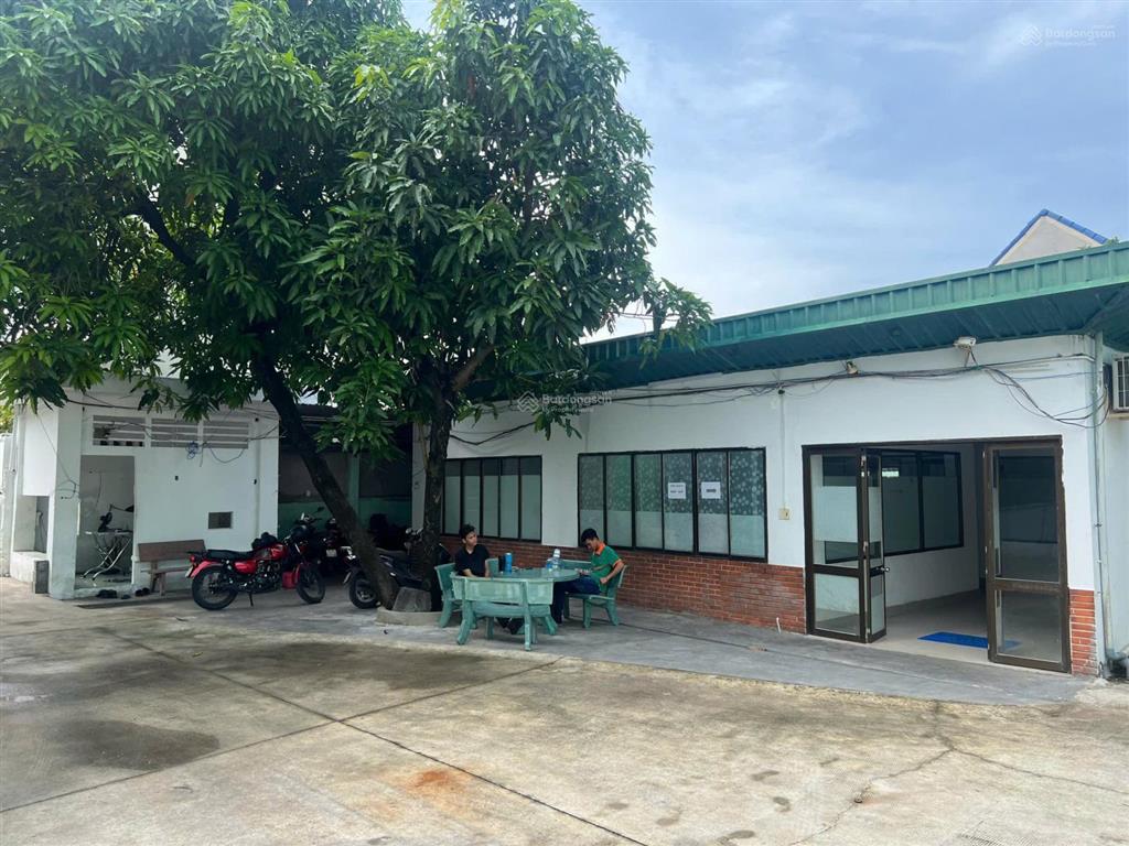 Cho thuê kho siêu vip 2.800m² mặt tiền đường quốc lộ 1a, p. tam bình, q. thủ đức