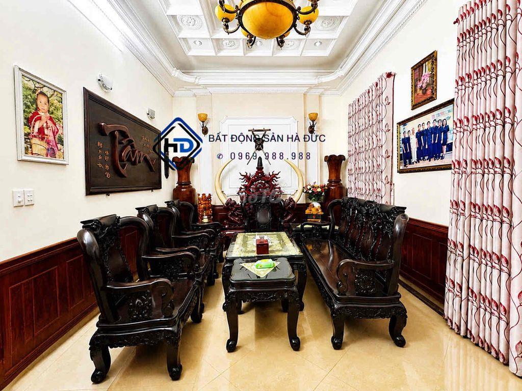 Biệt thự 8x20 đúc 3 lầu có hầm cách Lê Thị Riêng 100m