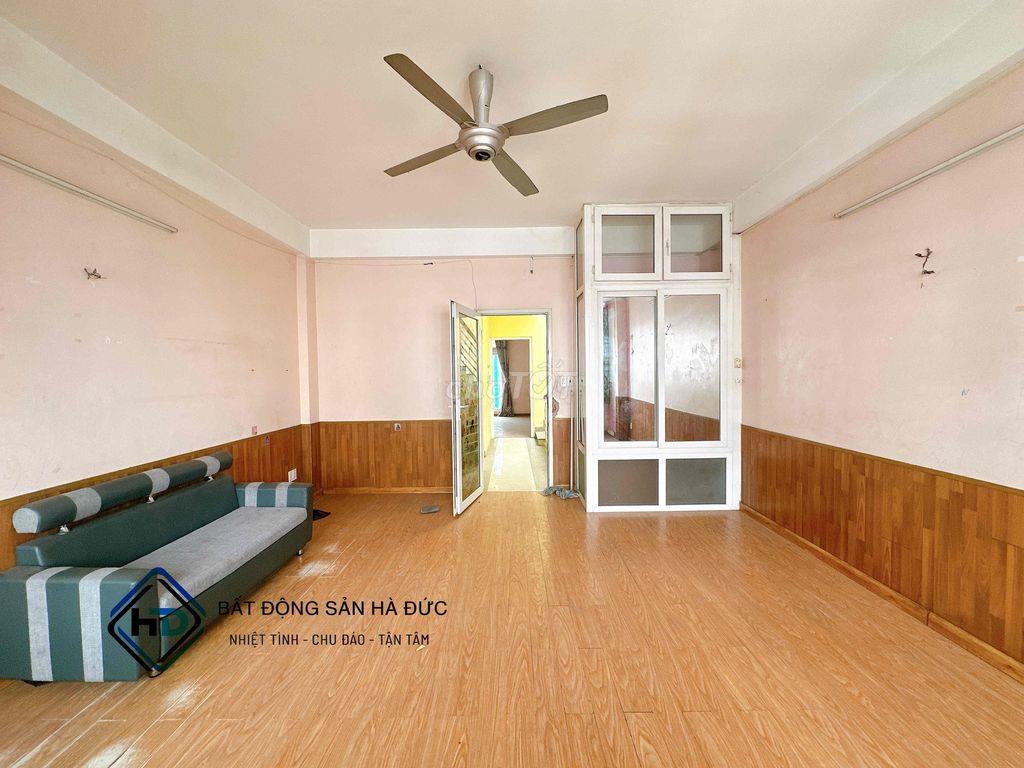 Nhà trệt 3 lầu 5x18 đối diện UBND Quận 12