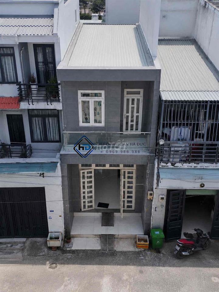 Nhà trệt lầu 4x14 hẻm lớn cách Lê Văn Khương 150m