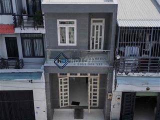 Nhà trệt lầu 4x14 hẻm lớn cách Lê Văn Khương 150m