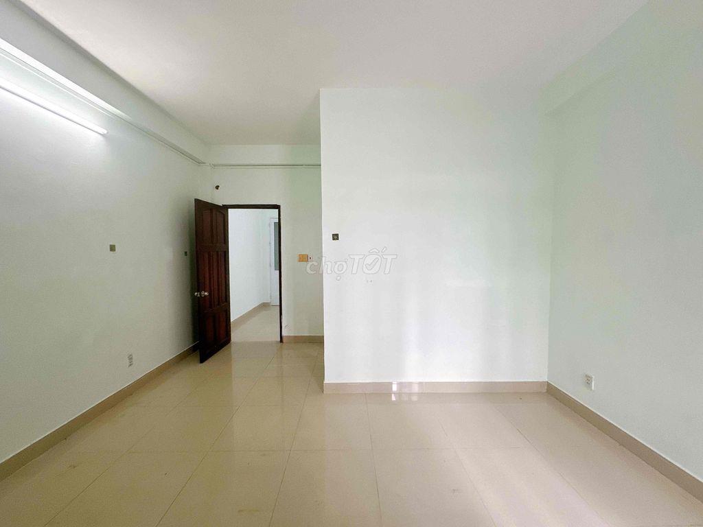 Nhà trệt 3 lầu 4.5x20 khu dân cư Phú Nhuận gần UBND Quận 12