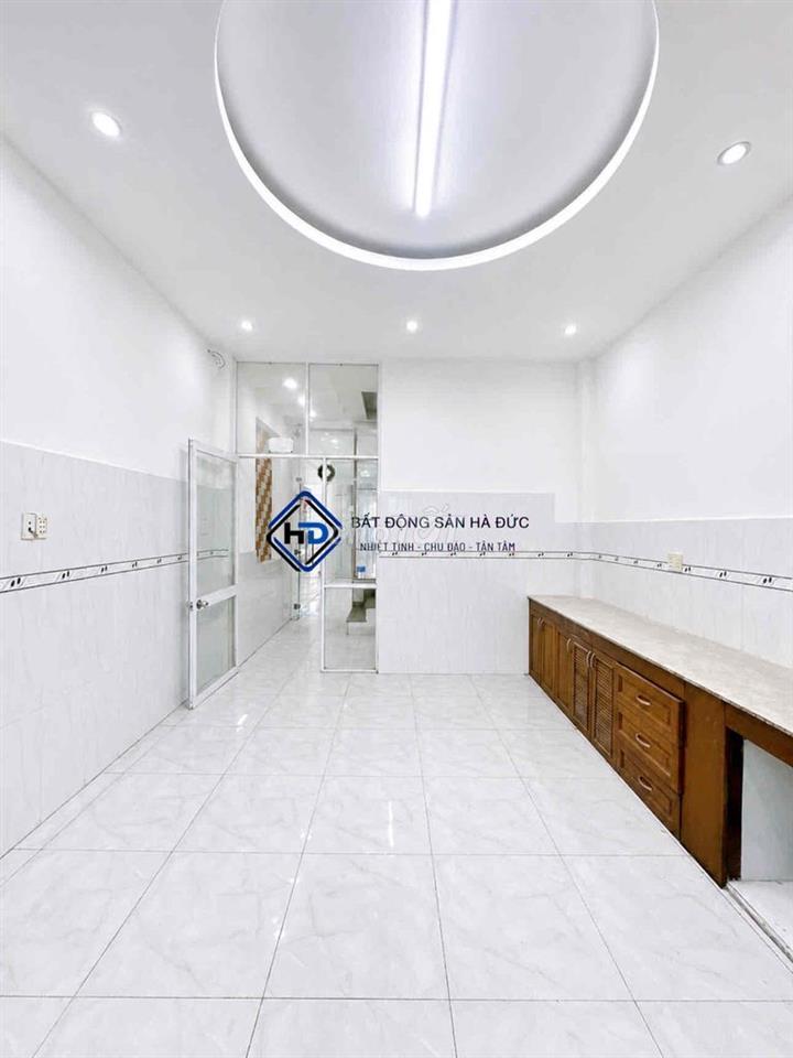 Nhà 3 lầu 4x25 mặt tiền nhánh gần bia Tiger có MÁY LẠNH