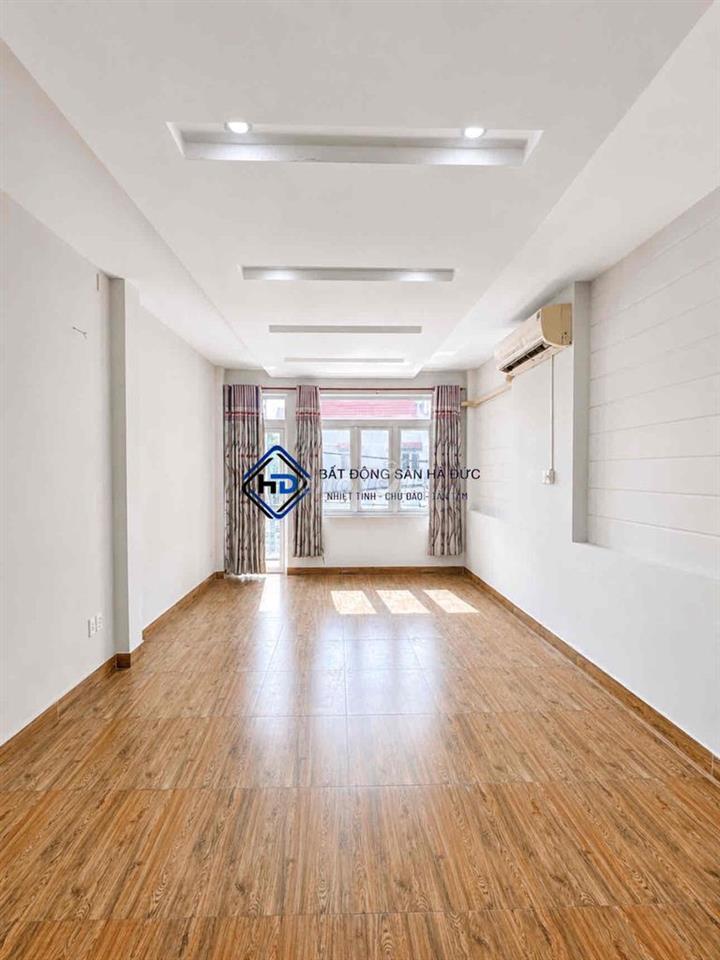 Nhà 3 lầu 4x25 mặt tiền nhánh gần bia Tiger có MÁY LẠNH