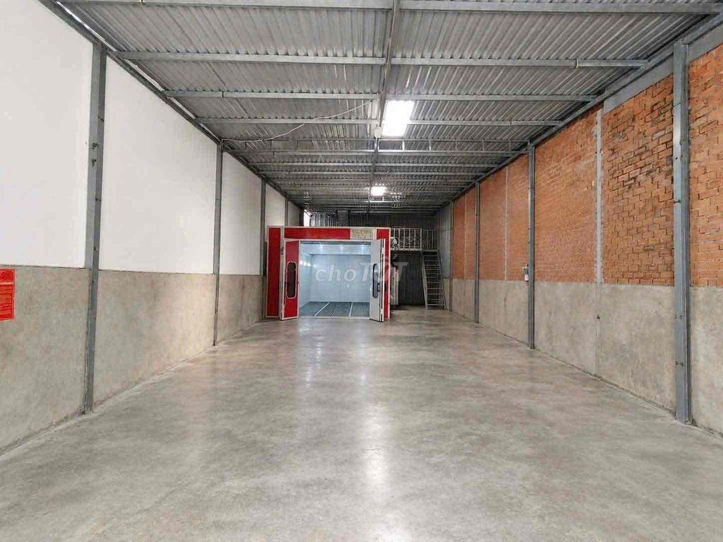 Xưởng 7x20 đường nhựa lớn gần UBND Quận 12