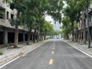 Cần chuyển nhượng gấp shophouse 100m2 vạn tuế  ecopark. trục đường lớn 24m