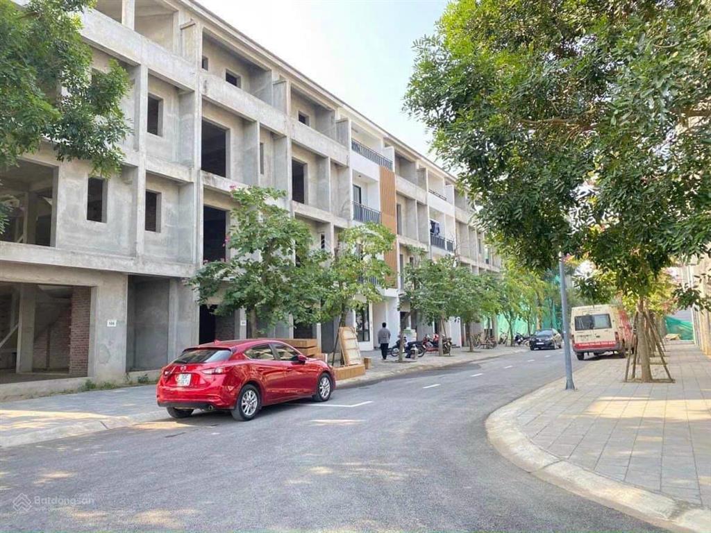 Cần bán gấp liền kề vạn tuế khu đô thị ecopark 80m², giá 13,5 tỷ, kinh doanh tốt