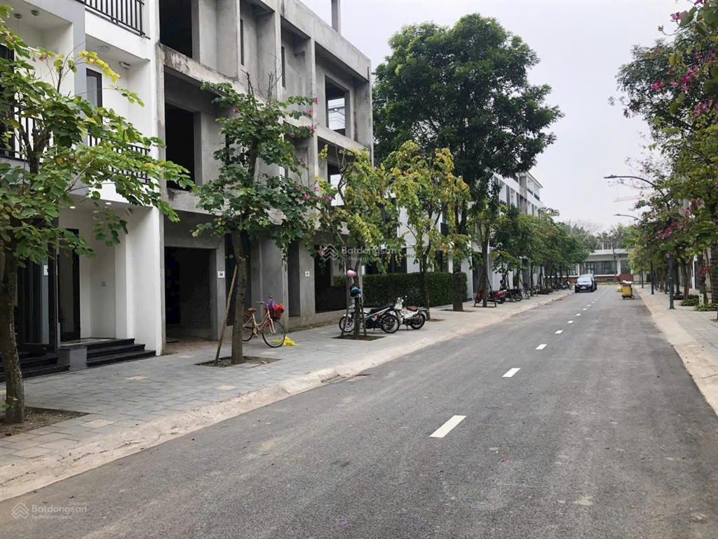 Cần bán gấp liền kề vạn tuế khu đô thị ecopark 80m², giá 13,5 tỷ, kinh doanh tốt