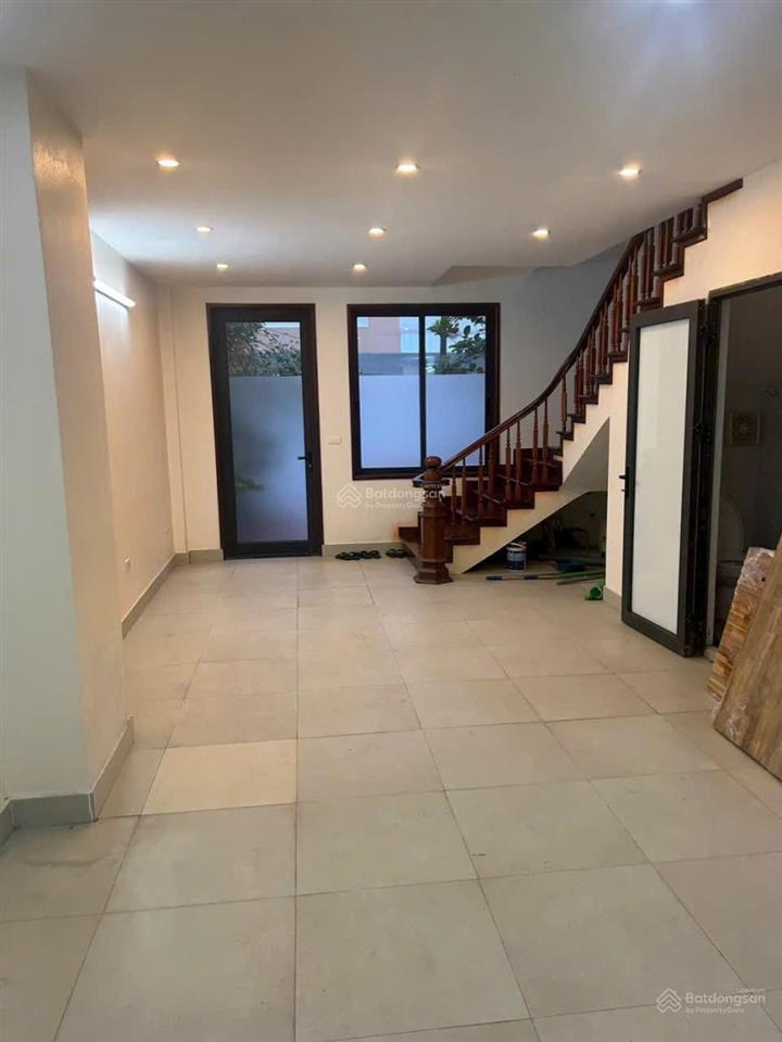Cần chuyển nhượng gấp shophouse thảo nguyên  ecopark, dt 100m2, hoàn thiện, giá 17.5 tỷ bao phí