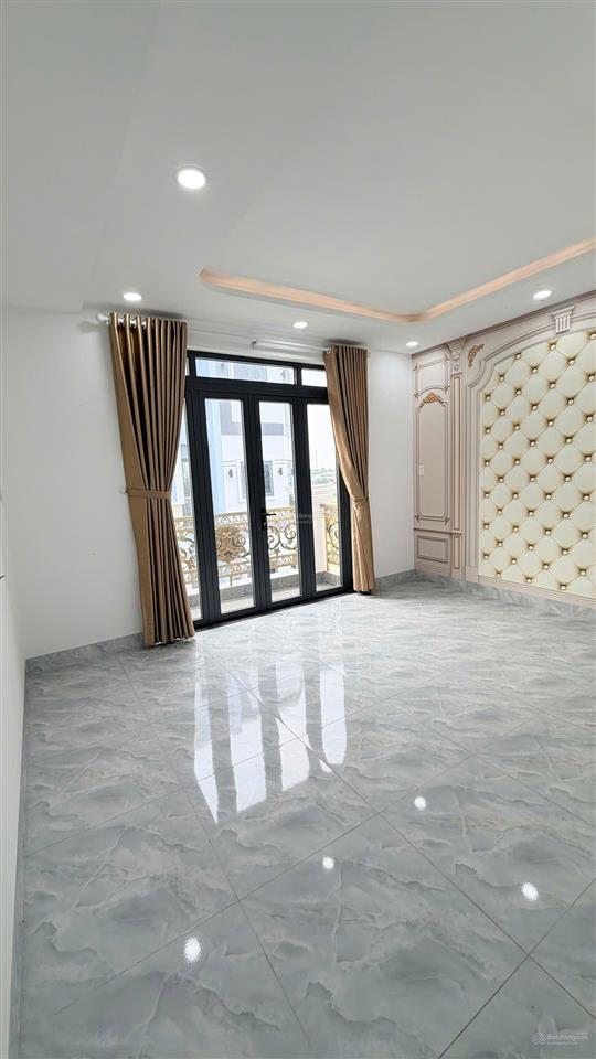 Bán nhà hẻm 8m nhựa 918/ hương lộ 2, 4,2x13,4m, đúc 4 tầm