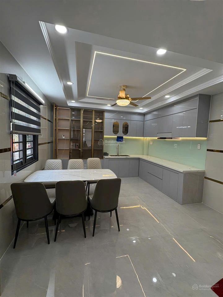 Bán nhà góc 2 mặt hẻm xe hơi đương tỉnh lộ 10, 4.5x15m, đúc 4 tấm