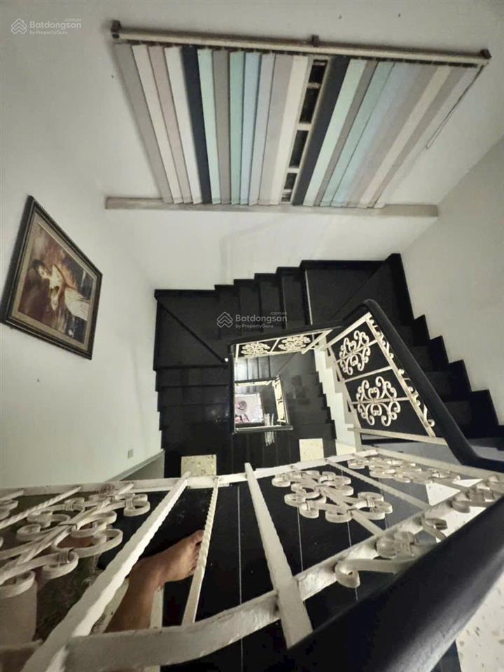 Bán nhà mặt tiền kd đường lê lâm 4x20 3 lầu đẹp