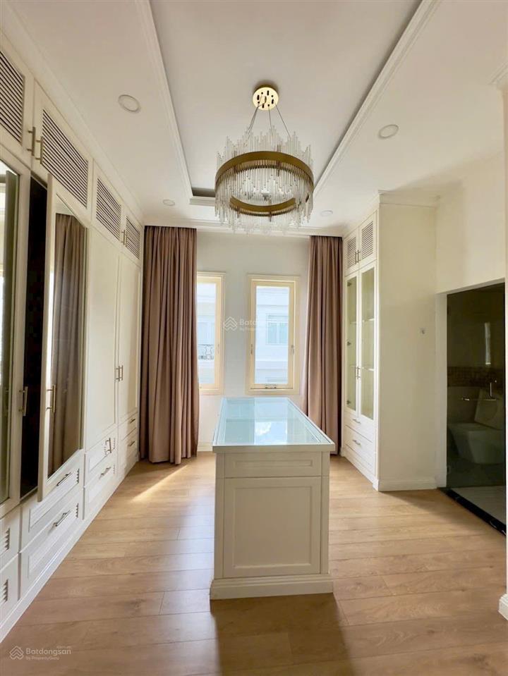 Bán biệt thự căn góc 2 mặt tiền khu tên lửa 9m x 20m