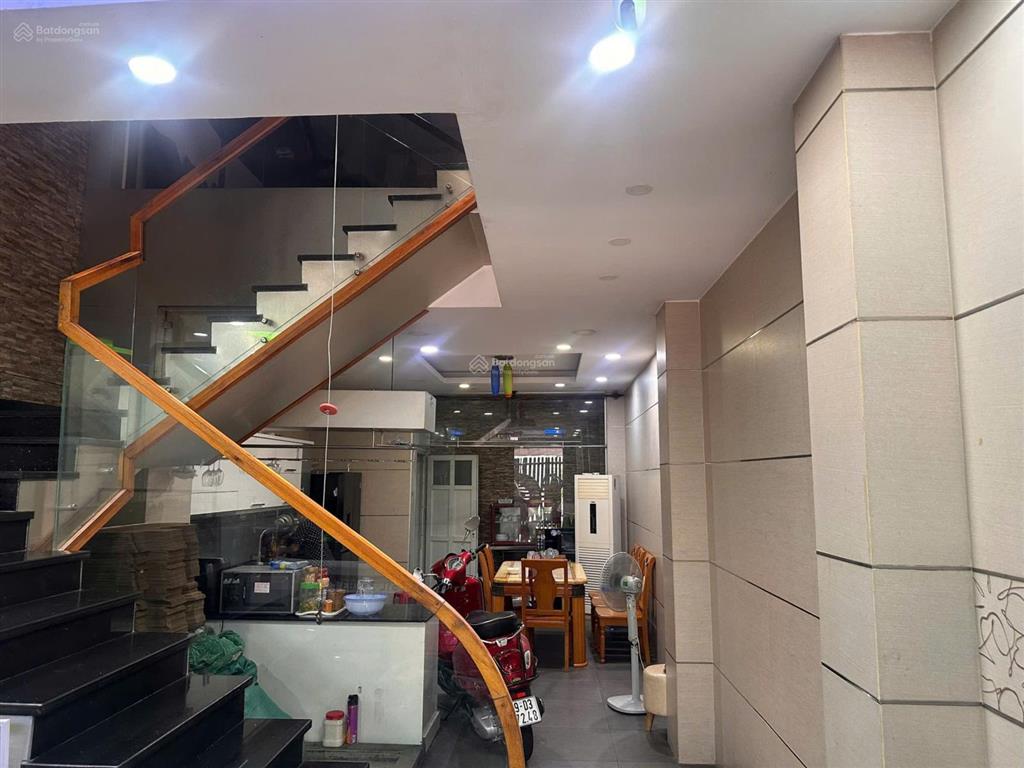Cho thuê nhà mặt tiền trần thủ độ, 4.5x19m, 3 lầu