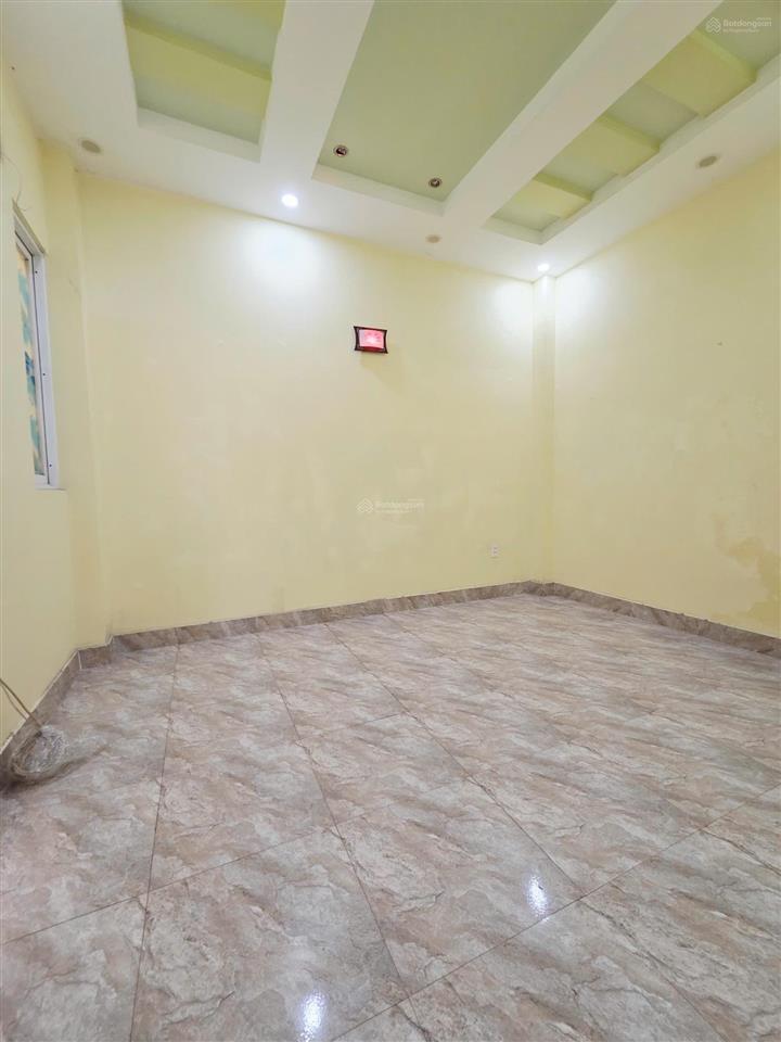 Bán nhà mặt tiền khu họ lê, phường phú thạnh, 4.1x14 nở hậu đúc 4 tấm