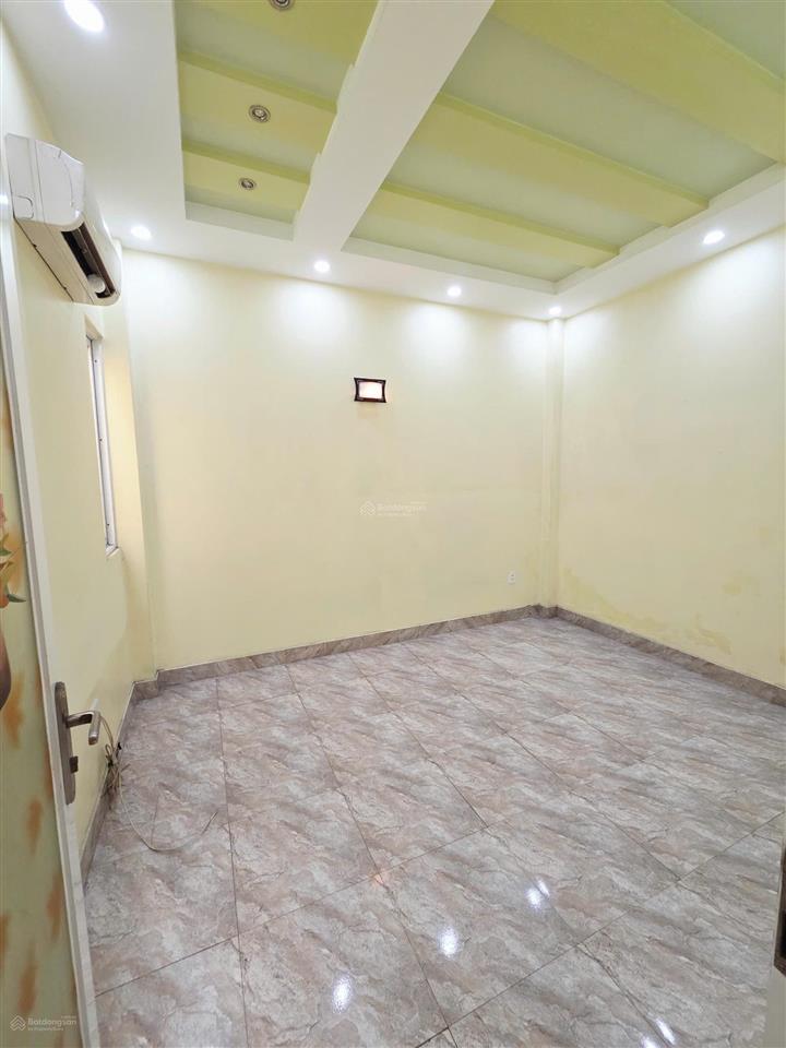 Bán nhà mặt tiền khu họ lê, phường phú thạnh, 4.1x14 nở hậu đúc 4 tấm