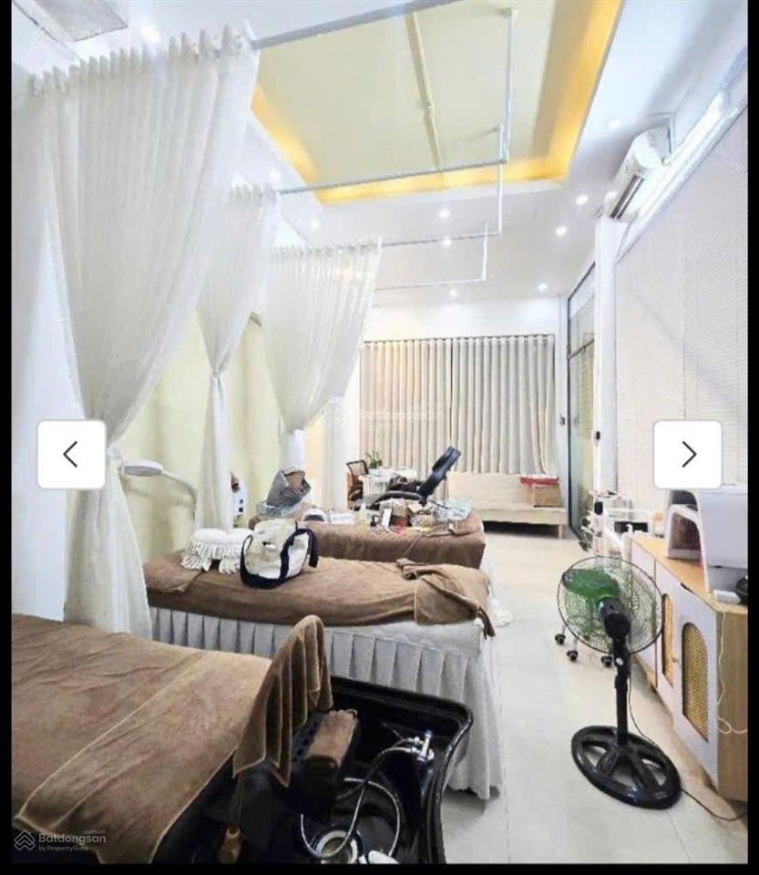 Bán nhà góc 2 mặt tiền đúc 3 tấm, hẻm xe tải hương lộ 2 thu nhập 35 triệu