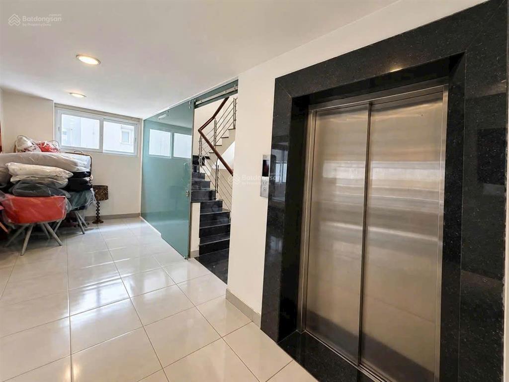 Bán siêu biệt thự góc 2 mặt tiền khu tên lửa 20mx20m có hồ bơi, thang máy