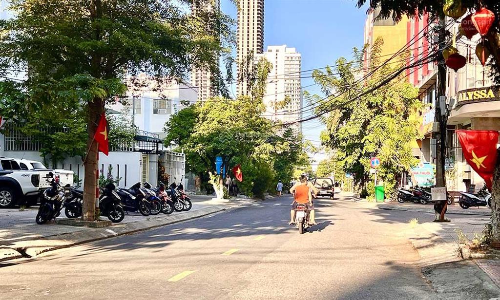 Cần bán cả 2 lô liền kề đường hồ nghinh, gần hà chương giá tốt s 200m2 (giá 75 tỷ)