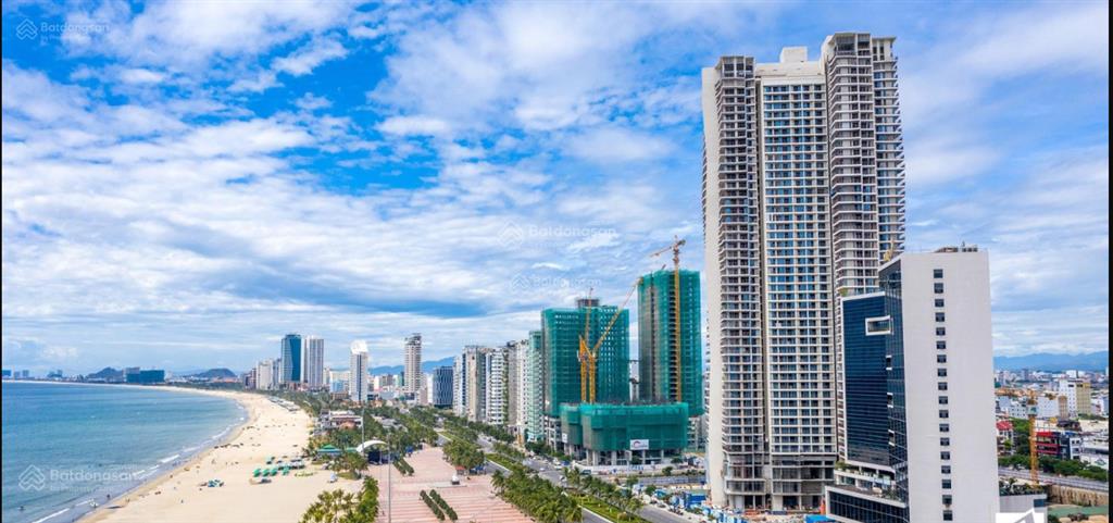 Bán căn hộ view trực diện biển mỹ khê giá quá tốt, cho thuê 30 triệu/tháng