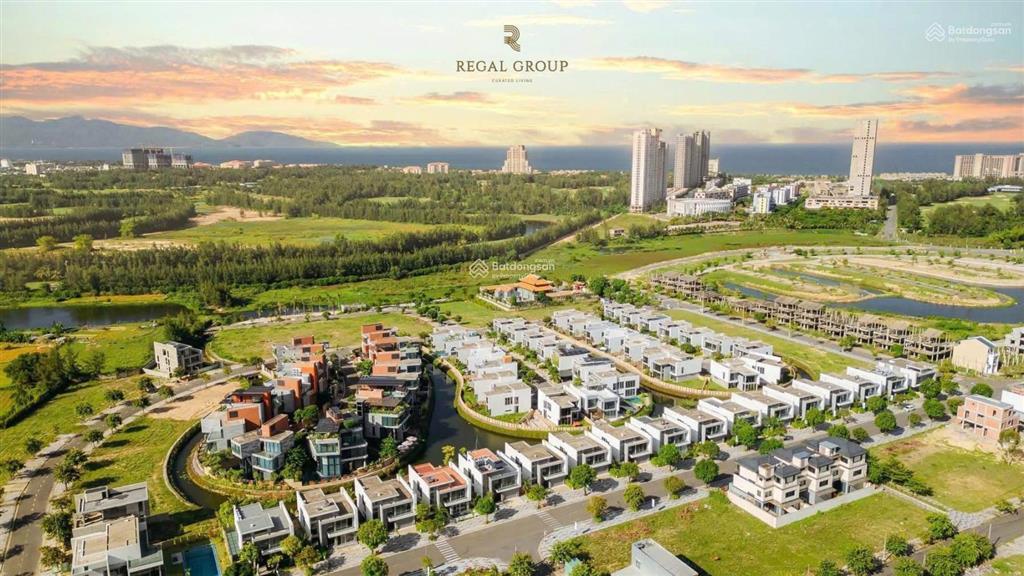 Cần tiền bán vài căn biệt thự giá tốt có hồ bơi rộng,ven sông,gần biển,dt cho thuê 100 triệu/tháng