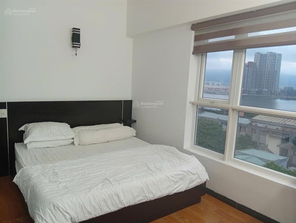 Chủ cần tiền bán gấp căn 2pn to 78m2 view sông hàn, full nội thất cao cấp, giá quá tốt chỉ 4,x tỷ
