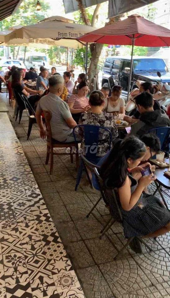SANG NHƯỢNG CAFE GÓC 2 MẶT TIỀN GẦN ĐH NGOẠI NGỮ
