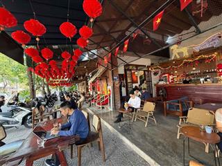 SANG NHƯỢNG CAFE GÓC 2 MẶT TIỀN GẦN ĐH NGOẠI NGỮ