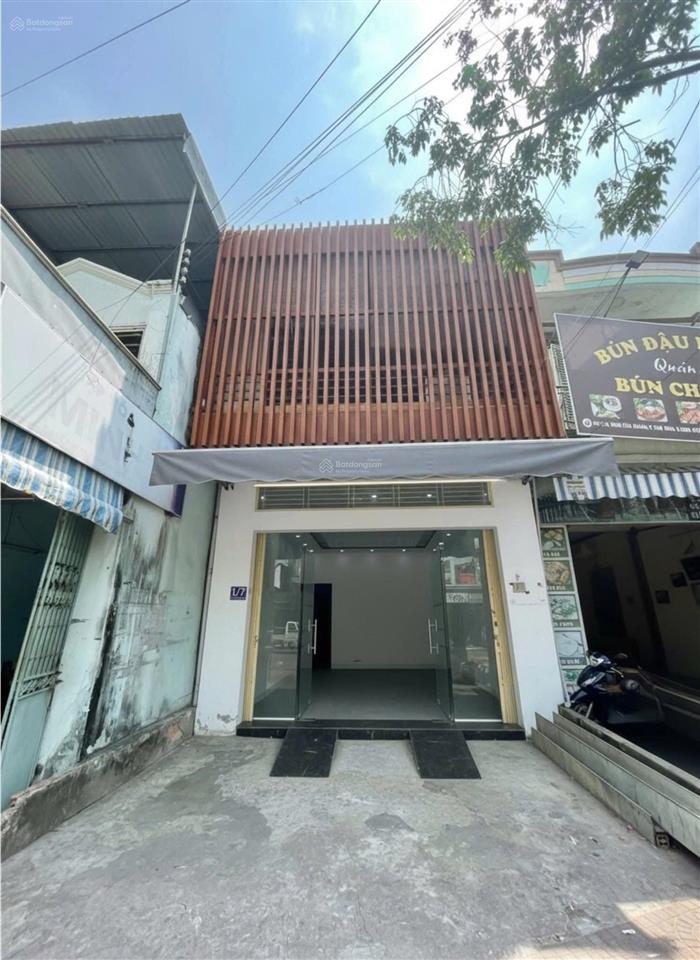 Cho thuê nhà mặt tiền đường đinh tiên hoàng