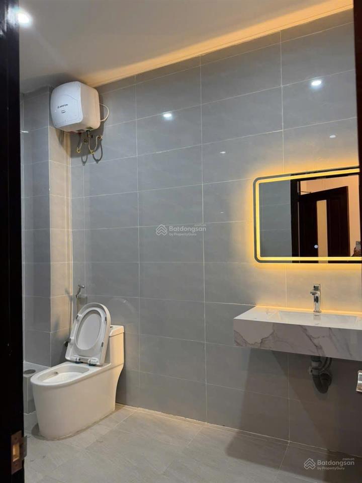 Chào bán nhà 5 tầng đường hải hồ p hải châu, tp. đà nẵng  vị trí đẹp kinh doanh hay cho thuê